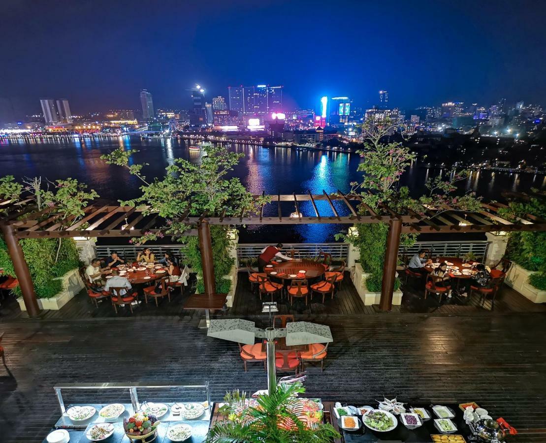 โรงแรมสุขะ โรงแรม 5*