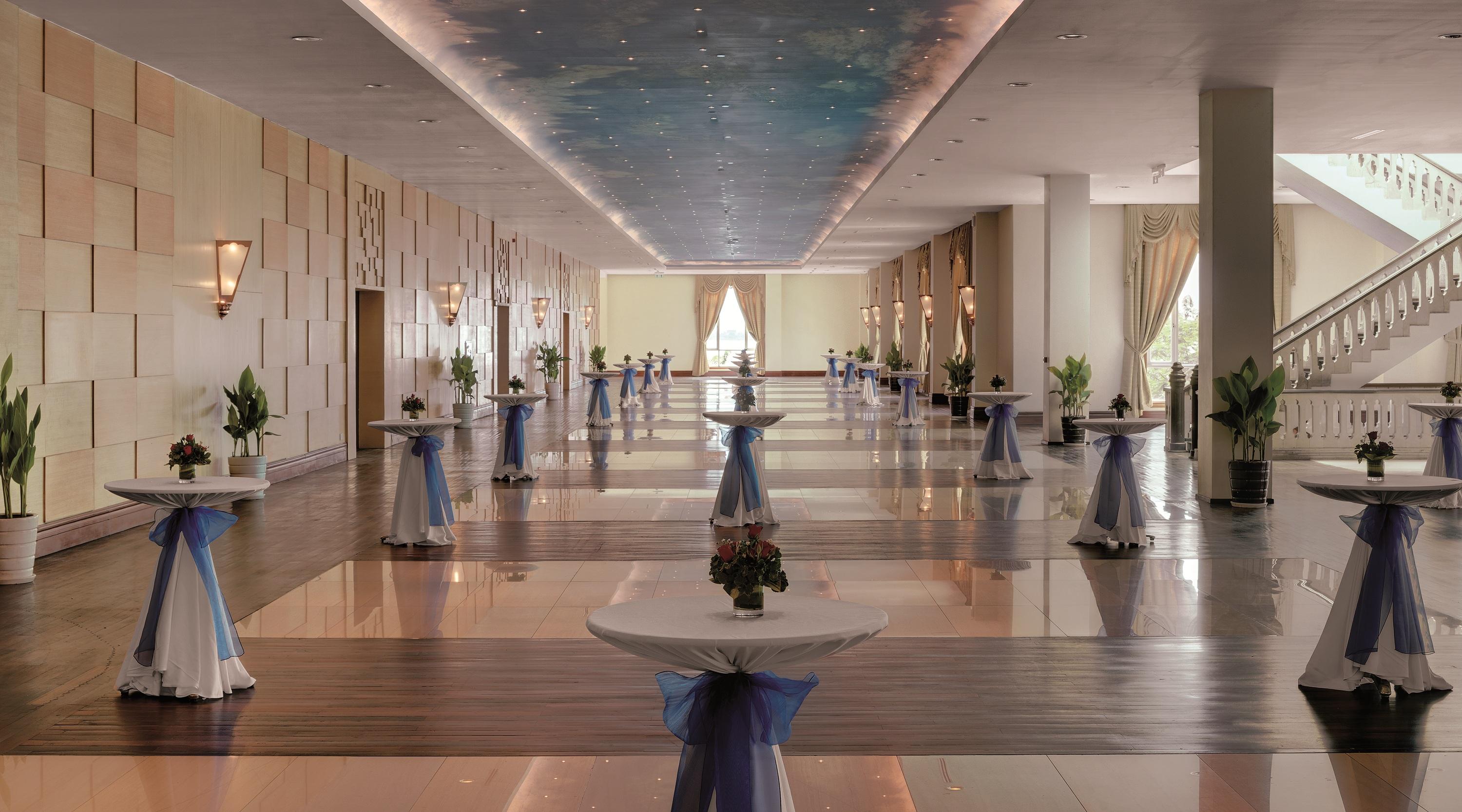 Sokha Hotel 5*